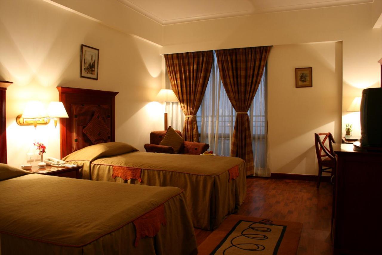 Hotel City Park Delhi  Exterior foto